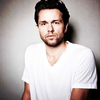 朱利安·欧文登的写真