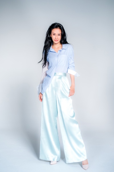 母其弥雅的写真