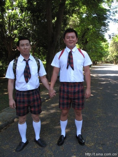 屈中恒的写真-和庹仲康 噗