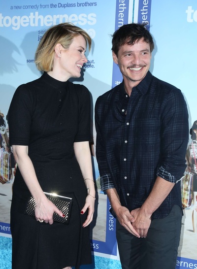 莎拉·保罗森的写真