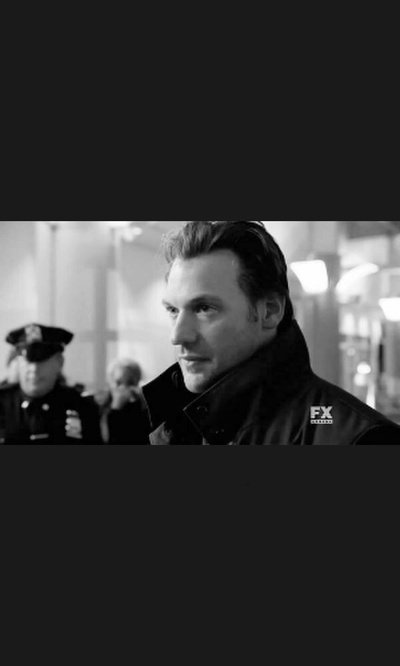 寇瑞·斯托尔的写真-妖孽