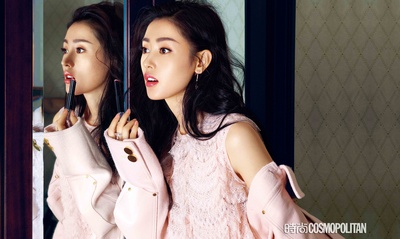 张天爱的写真-《时尚COSMO》内页-...