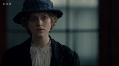 苏菲·兰朵的写真-a face impressed me