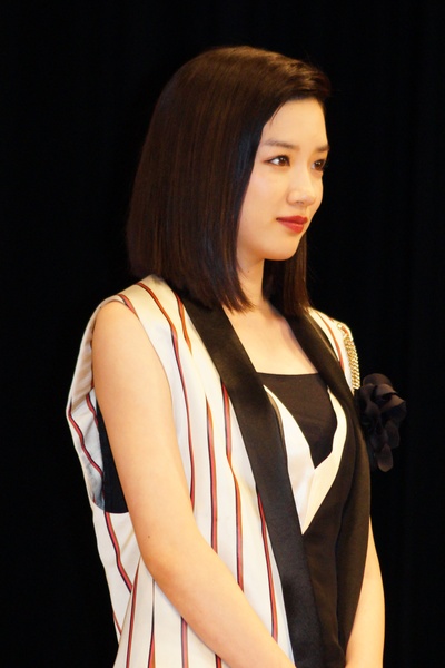 永野芽郁的写真