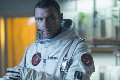 列维·施瑞博尔的写真