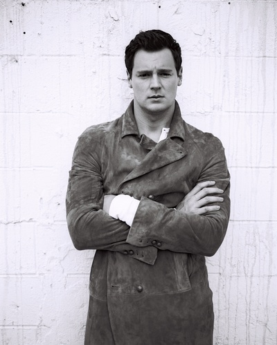 本杰明·沃克的写真-Benjamin Walker