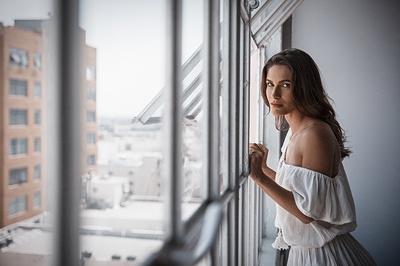 丽丽·博尔丹的写真