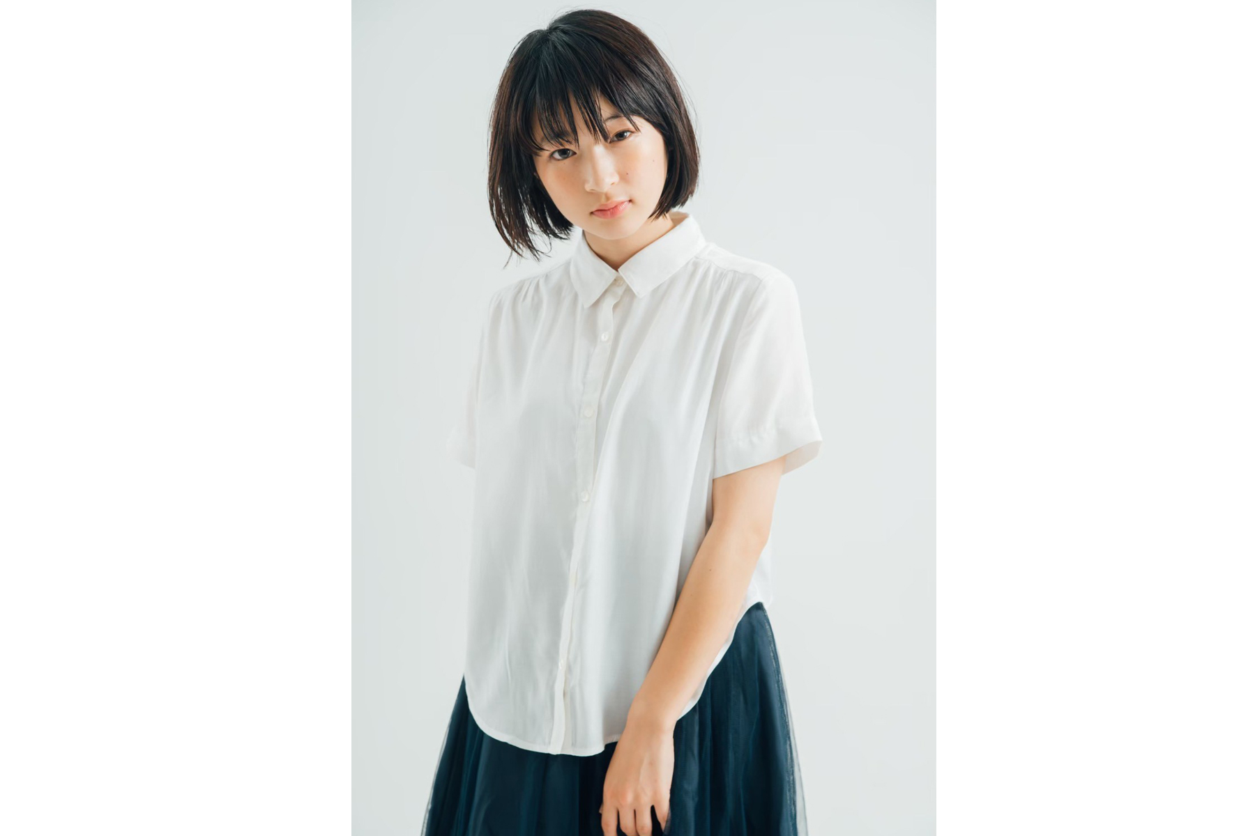 石川瑠华的写真