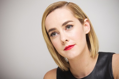 吉娜·马隆的写真