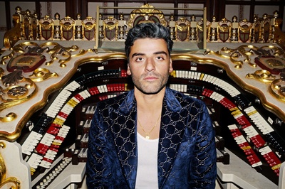 奥斯卡·伊萨克的写真-Oscar Isaac by Jason...