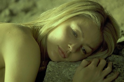 塔布莱特·贝赛尔的写真