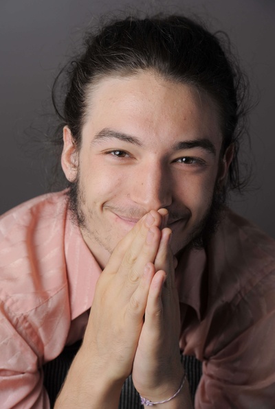 埃兹拉·米勒的写真