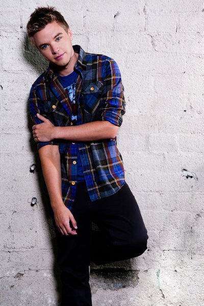 布莱特·达文的写真