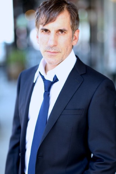 韦恩·佩雷的写真