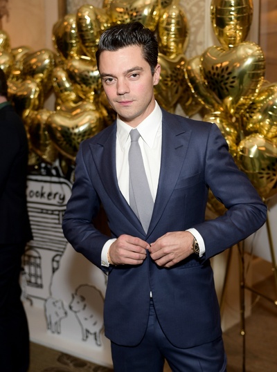 多米尼克·库珀的写真