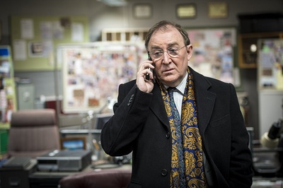 德尔莫特·克劳利的写真