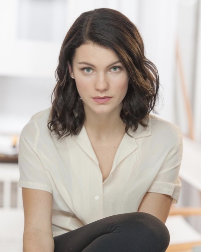 安娜·布拉德-维尔纳的写真