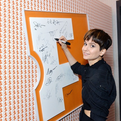 凯瑟琳·沃特斯顿的写真