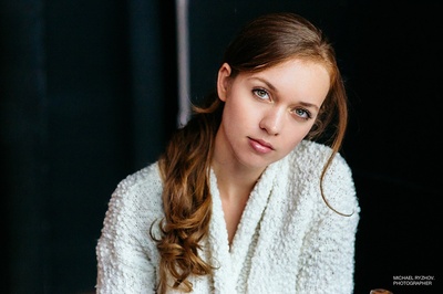 维多利亚·伦佐娃的写真