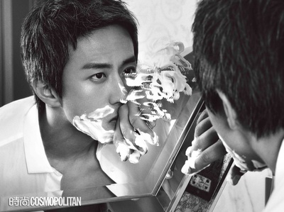邓超的写真-《时尚COSMO》内页-...