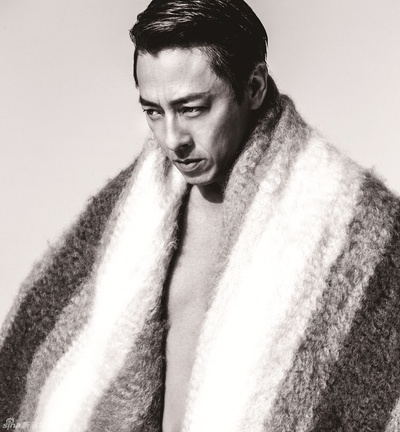 吕颂贤的写真-这张真心霸气...