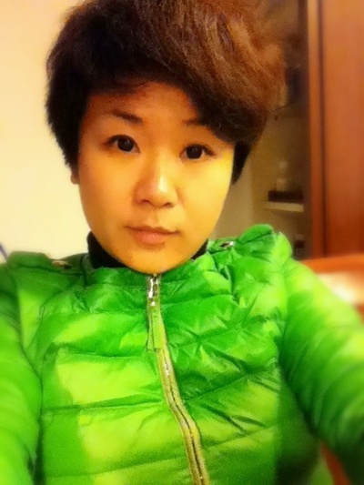 徐伊亮的写真-《步步惊情》编剧：徐...