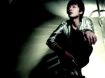 乔任梁的写真-最喜欢这张了，少年呀...