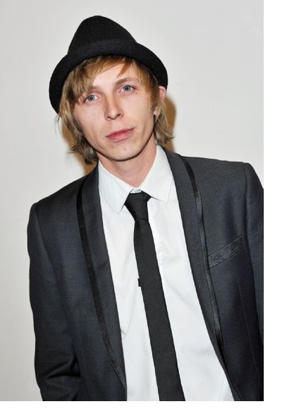 布隆森·韦伯的写真