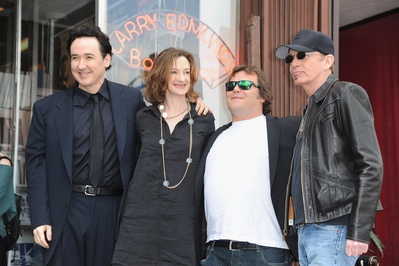 琼·库萨克的写真