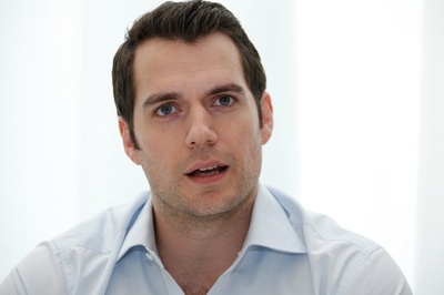 亨利·卡维尔的写真