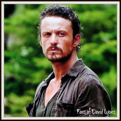 大卫·莱昂斯的写真