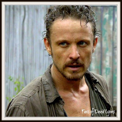 大卫·莱昂斯的写真