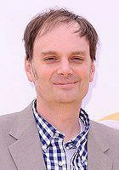 布莱恩·林奇的写真