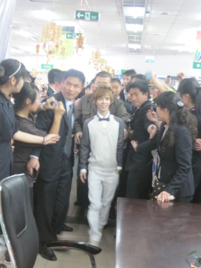 郭敬明的写真-出淤泥而不染