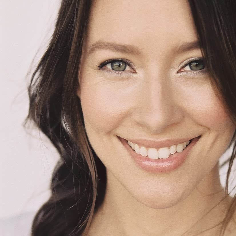 杰西卡·布莱克莫尔的写真