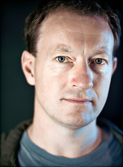 西蒙·博福伊的写真