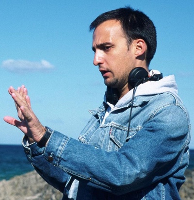 亚历杭德罗·阿梅纳瓦尔的写真