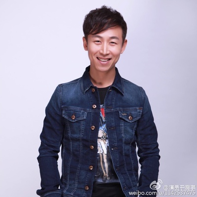 于震宇的写真-于震宇是一个书生气十...