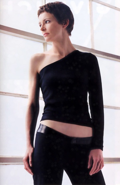 莱斯利·霍普的写真