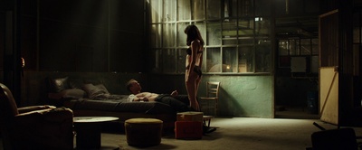 洛安·沙巴诺尔的写真