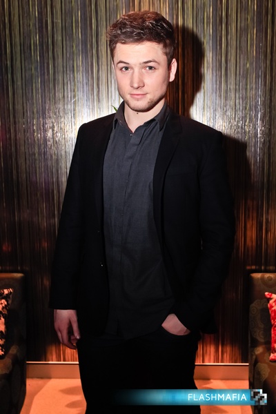 塔伦·埃格顿的写真