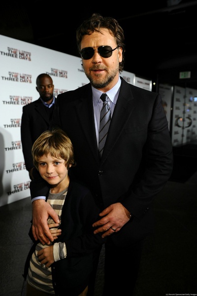 泰·辛普金斯的写真-Actor Ty Simpkins arri...