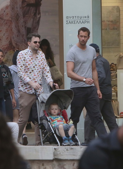 亚历山大·斯卡斯加德的写真