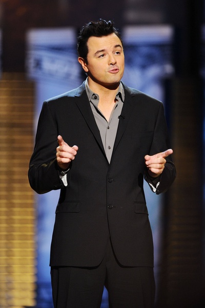 塞思·麦克法兰的写真-主持《The Comedy C...