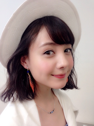 特林德尔·玲奈的写真