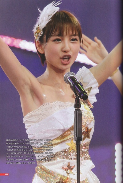 篠田麻里子的写真-「AKB48 Atsuko Mae...