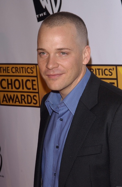 彼得·萨斯加德的写真