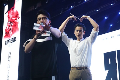 彭于晏的写真-简直要迷倒