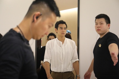 彭于晏的写真-当时彭于晏距离我不到...