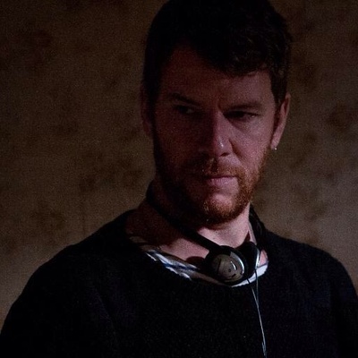 杰森·李·豪顿的写真